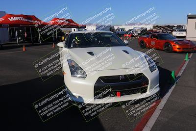 media/Nov-19-2022-Speed Ventures (Sat) [[eb5c8f9508]]/Around the Pits/Pre Grid Green/